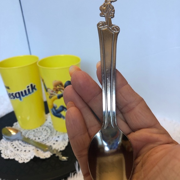 Set of 2 Nesquick Cups and Mixing Spoons - Picture 7 of 9